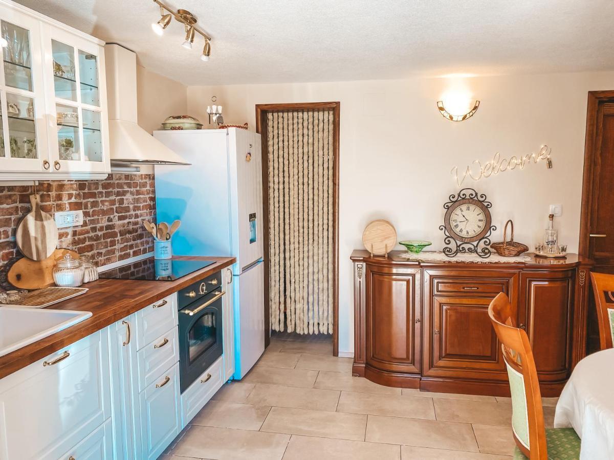 Holiday Home Istra Plomin Exterior foto